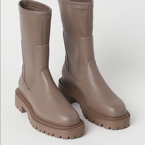 Chelsea chunky boots